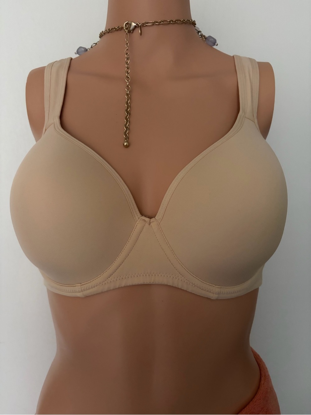 Everyday Seamless Nude Underwire Bra - Smooth Support